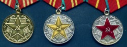 Комлект медалей За 10,15,20 лет безупречной службы в мвд армянской сср